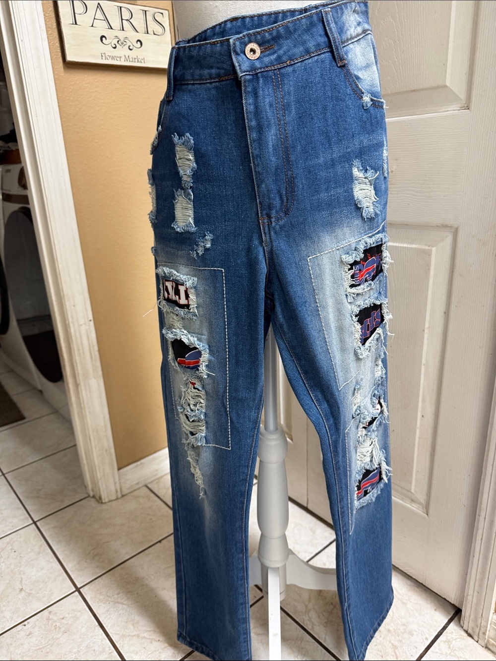 Buffalo Bills Blue Distressed Patchwork Women’s Jeans Sz XL